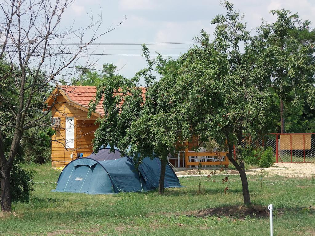 Pusztaeldorado Tiszagyenda Экстерьер фото
